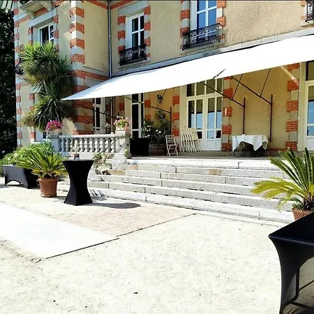 Cocteau Avec Vue Sur Le Mont Saint Michel Nocleg ze śniadaniem 3*
